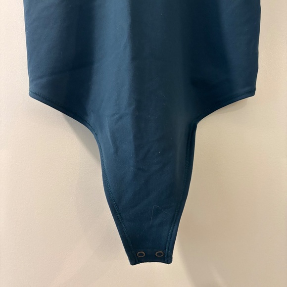 Abercrombie Fitch Soft A&F Collection V Neck Bodysuit Teal Blue - Picture 3 of 8